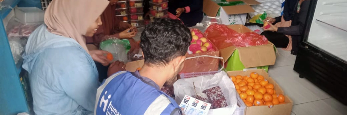 援助特爾納特山洪災(zāi)民